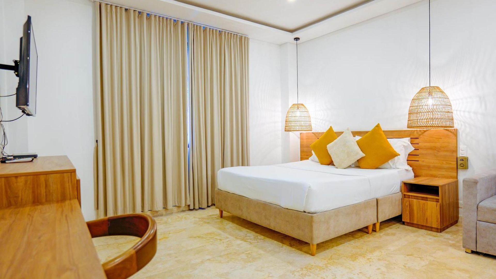 Del Mar Apartahotel 4*