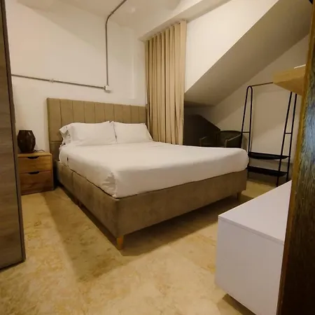 Apartahotel Del Mar 4*