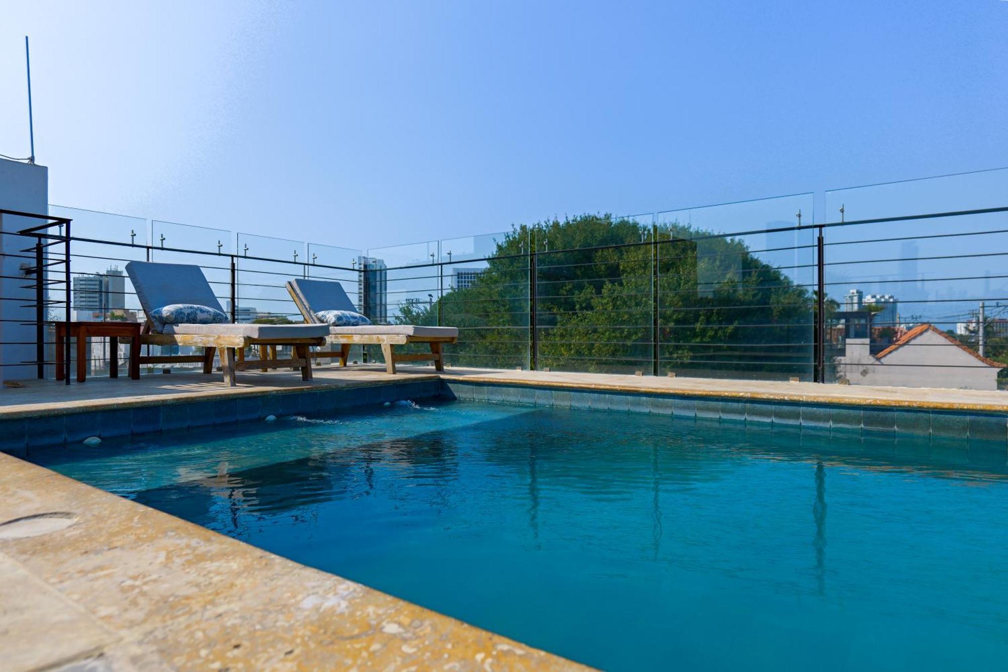 Apartahotel Del Mar 4*